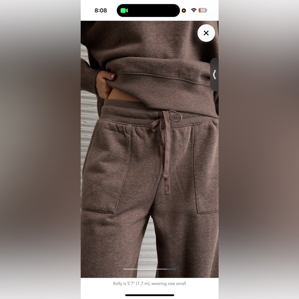 American Eagle Everyday Luxe Wide-Leg Sweatpants - Picture 5 of 9